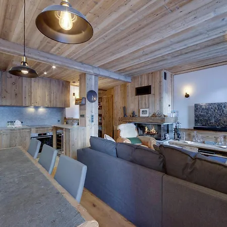 Appartement Val-d'isère, 3 Pièces, 5 Personnes - Fr-1-567-46